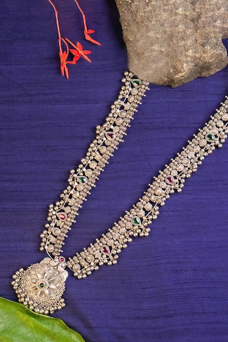 Shop Mero Jewellery Green Stone Studded Craved Floral Pendant Kolhapuri Saaj Necklace at Aza Fashions Shop_Mero Jewellery_Green Stone Studded Craved Floral Pendant Kolhapuri Saaj Necklace _at_Aza_Fashions