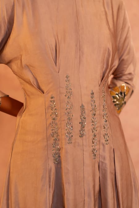 Aamra By Lavanya Ivory Chanderi Silk, Satin Sequins, Front Pleated Kurta With Straight Pant Online at Aza Fashions Aamra By Lavanya_Ivory Chanderi Silk, Satin Sequins, Front Pleated Kurta With Straight Pant _Online_at_Aza_Fashions