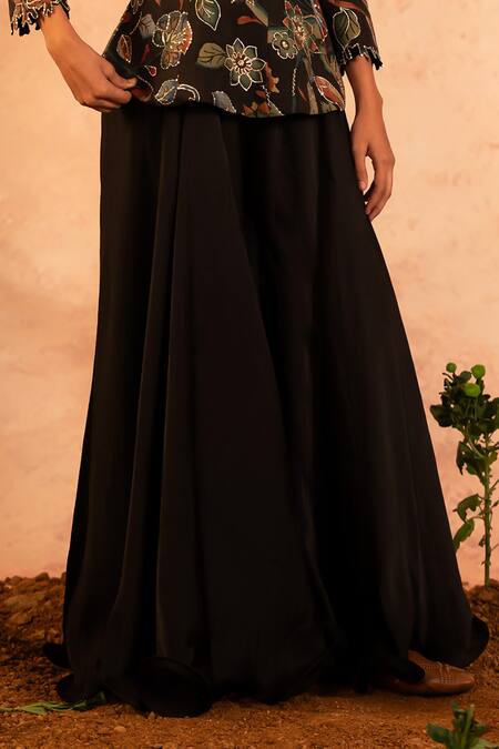 Shop_Aamra By Lavanya_Grey Silk, Organza Sequins V-neck Hand Painted Kalamkari Kurta With Flared Pant _Online_at_Aza_Fashions