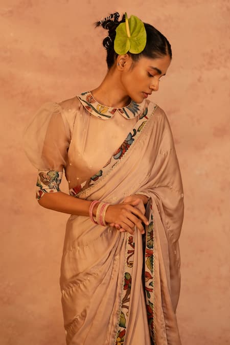 Aamra By Lavanya Stripe Hand Embroidered Saree With Blouse 