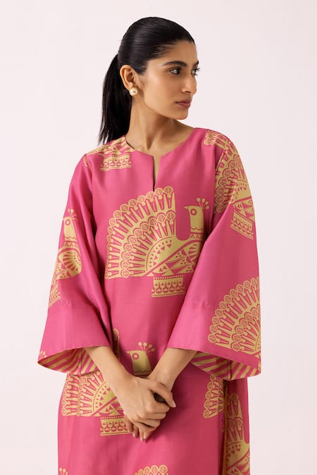 Shop Label Shreya Sharma Pink Chanderi, Cotton Embroidery Split V-neck Peacock Pattern Kurta With Pant Online at Aza Fashions Shop_Label Shreya Sharma_Pink Chanderi, Cotton Embroidery Split V-neck Peacock Pattern Kurta With Pant _Online_at_Aza_Fashions