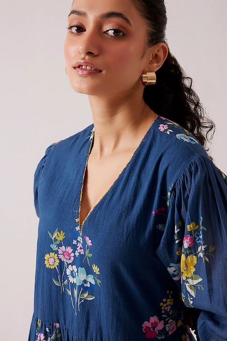 Buy Label Shreya Sharma Blue Cotton V-neck Floral Pattern Tiered Dress Online at Aza Fashions Buy_Label Shreya Sharma_Blue Cotton V-neck Floral Pattern Tiered Dress _Online_at_Aza_Fashions