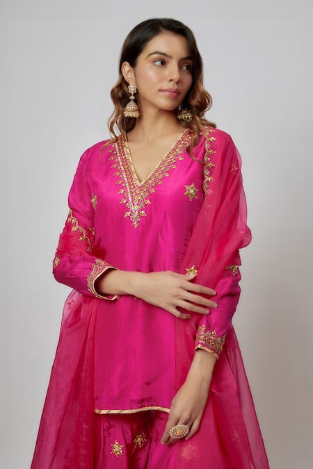Buy_Yuvraani Jaipur_Pink Silk, Organza Embroidery, Gota Patti V-neck Hand Kurta Sharara Set _Online_at_Aza_Fashions