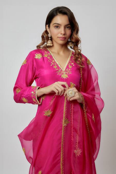 Buy Yuvraani Jaipur Pink Silk, Organza Embroidery, Gota Patti V-neck Hand Kurta Pant Set Online at Aza Fashions Buy_Yuvraani Jaipur_Pink Silk, Organza Embroidery, Gota Patti V-neck Hand Kurta Pant Set _Online_at_Aza_Fashions