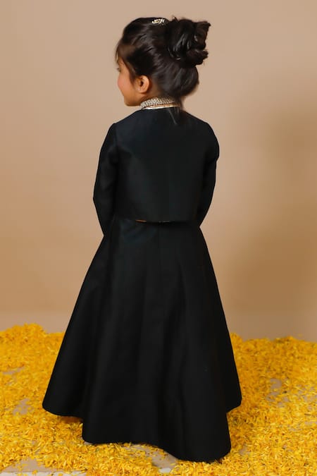 Swati Golyan Cotton Neckline Embroidered Crop Top & Lehenga Set 