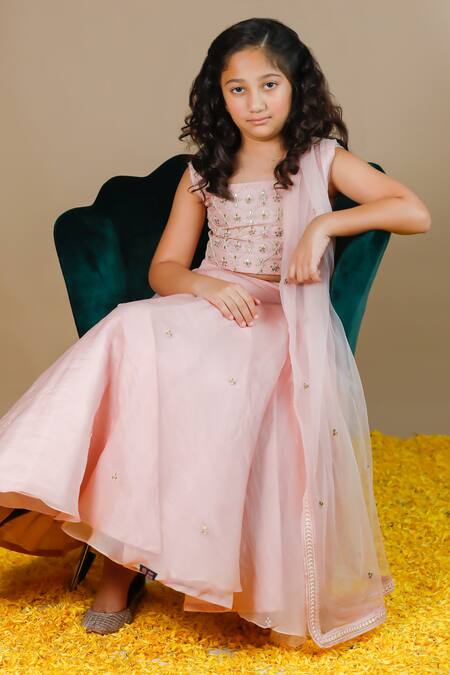 Buy_Swati Golyan_Pink Silk Organza Embroidery Gota Patti Placement Lehenga Set  _Online_at_Aza_Fashions