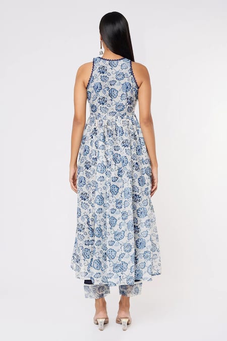 Shop Yuvraani Jaipur Blue Organza, Chanderi, Cotton Embroidery, Lace Floral Pattern Anarkali Set at Aza Fashions Shop_Yuvraani Jaipur_Blue Organza, Chanderi, Cotton Embroidery, Lace Floral Pattern Anarkali Set _at_Aza_Fashions