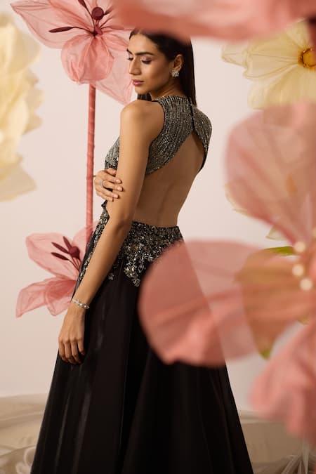 Roqa Daffodil Clerest Embroidered Gown 