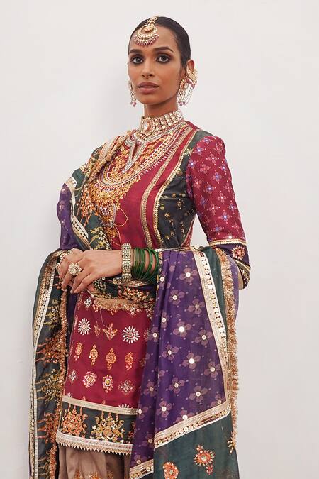 Mayyur Girotra Couture_Wine Silk, Chanderi Crystals, Stones, Floral Motif Kurta Pajama Pant Set _Online_at_Aza_Fashions