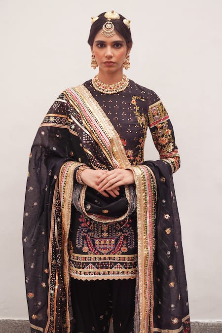 Mayyur Girotra Couture Floral Vine Embroidered Kurta Pajama Pant Set 