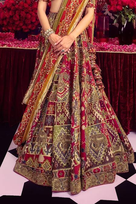 Mayyur Girotra Couture_Maroon Silk Sequins, Embroidery V-neck Geometric Pattern Bridal Lehenga Set _Online_at_Aza_Fashions