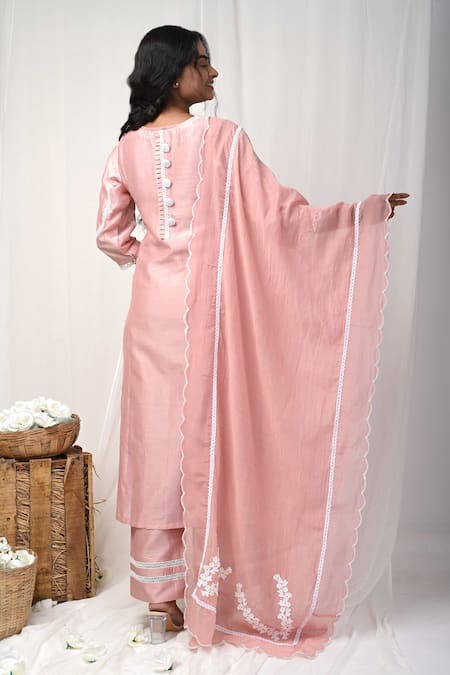 Gulabik Jaipur_Peach Chanderi Lace, Embroidery Round Neck Florid Embellished Kurta Pant Set _Online_at_Aza_Fashions