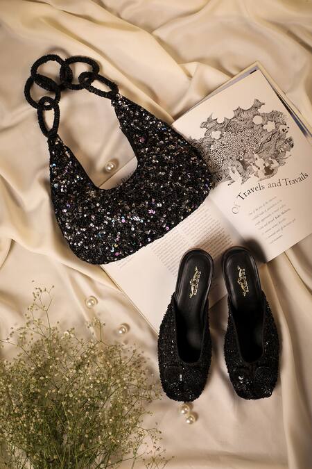 Buy_5elements_Black Embellished Abraxas Bag 