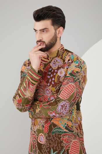 Buy Kasbah Green Silk Embroidery Abstract Zari Kurta Online at Aza Fashions Buy_Kasbah_Green Silk Embroidery Abstract Zari Kurta _Online_at_Aza_Fashions