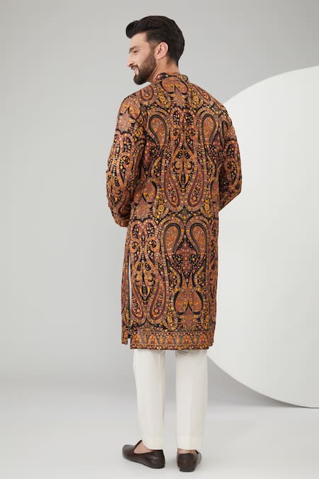 Kasbah Kashmiri Thread Embroidered Kurta 