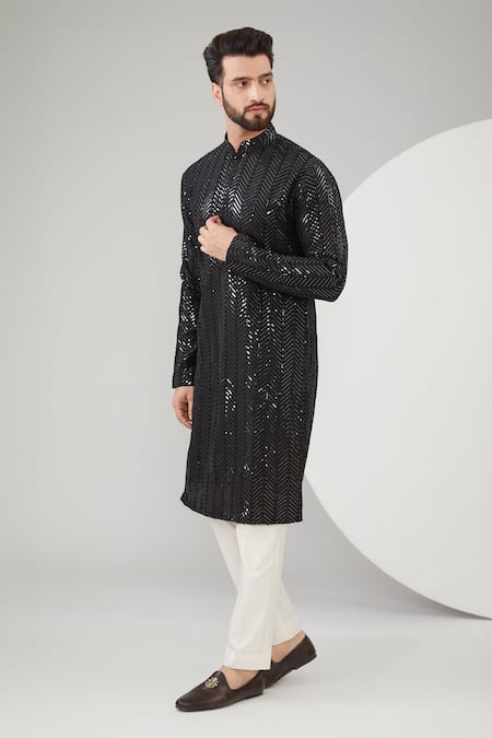 Kasbah Sequins & Thread Work Full Sleeve Kurta 