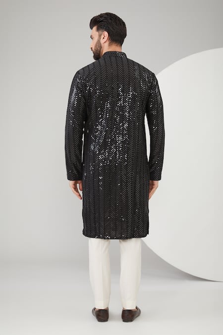 Kasbah Sequins & Thread Work Full Sleeve Kurta Set 
