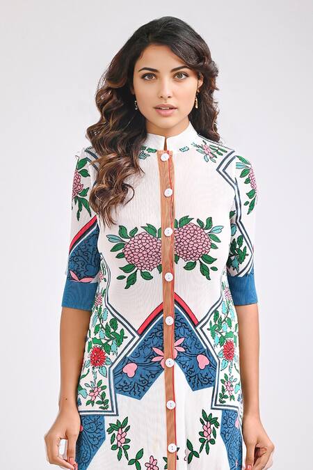 Buy_Crimp_White Polyester Mandarin Collar Nile Printed Textured Tunic With Pant_Online_at_Aza_Fashions
