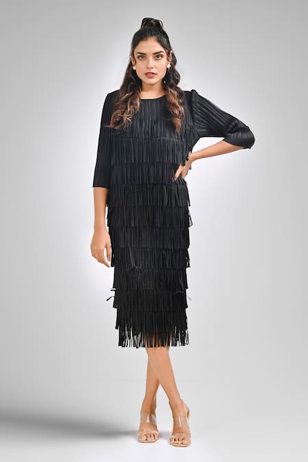 Crimp Black 100% Polyester Textured Round Seirra Layered Fringe Dress 