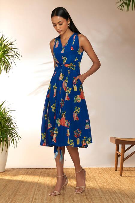 Buy_Masaba_Blue Crepe, Silk Beads V-neck Tangy Print Midi Dress_Online_at_Aza_Fashions