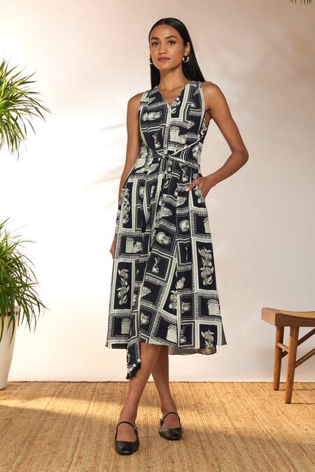 Buy_Masaba_Black Crepe, Silk Beads V-neck Checkmate Print Midi Dress_Online_at_Aza_Fashions
