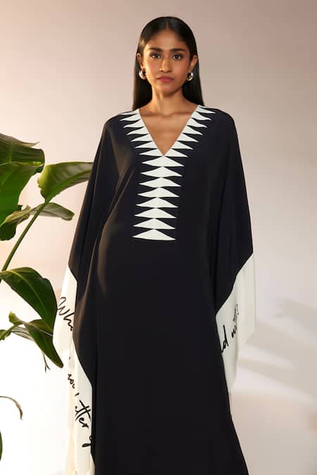 Buy Masaba Black Viscose, Crepe Embroidery V-neck Slogan Print Kaftan Online at Aza Fashions Buy_Masaba_Black Viscose, Crepe Embroidery V-neck Slogan Print Kaftan_Online_at_Aza_Fashions