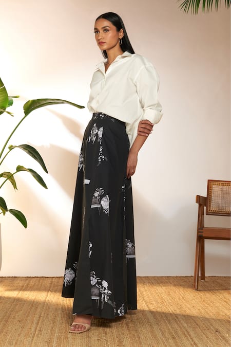 Buy_Masaba_White Cotton Collared Dont Bottle It Up Slogan Print Shirt _Online_at_Aza_Fashions