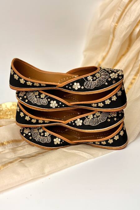 Shop_Pixie Pearlz_Black Naayab Floral Embellished Juttis _Online_at_Aza_Fashions
