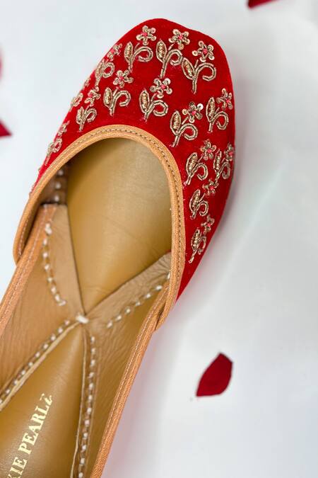 Shop_Pixie Pearlz_Red Ruhaani Floral Hand Embroidered Juttis _Online_at_Aza_Fashions