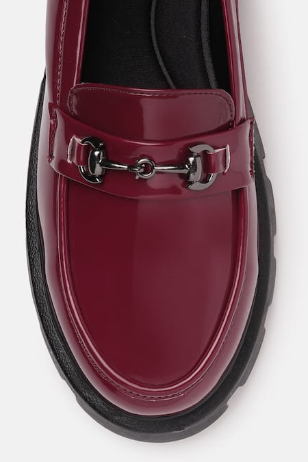 Shop_Zori World_Maroon Horsebit Round Toe Loafers _Online_at_Aza_Fashions