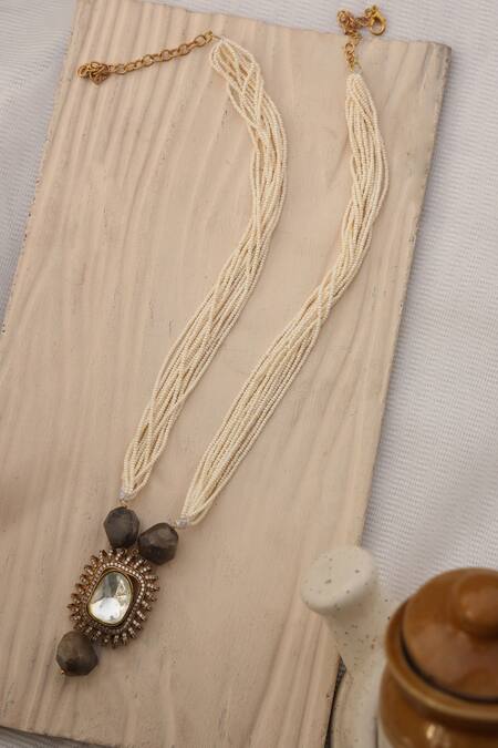 Shop Do Taara White Polki Drop Pendant Necklace at Aza Fashions Shop_Do Taara_White Polki Drop Pendant Necklace_at_Aza_Fashions