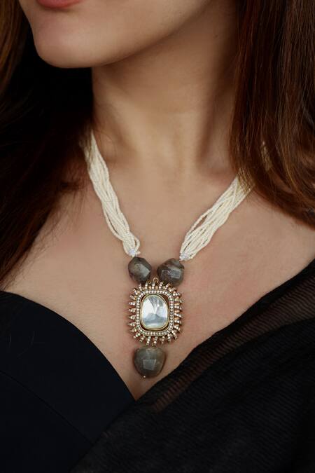 Do Taara White Polki Drop Pendant Necklace Online at Aza Fashions Do Taara_White Polki Drop Pendant Necklace_Online_at_Aza_Fashions