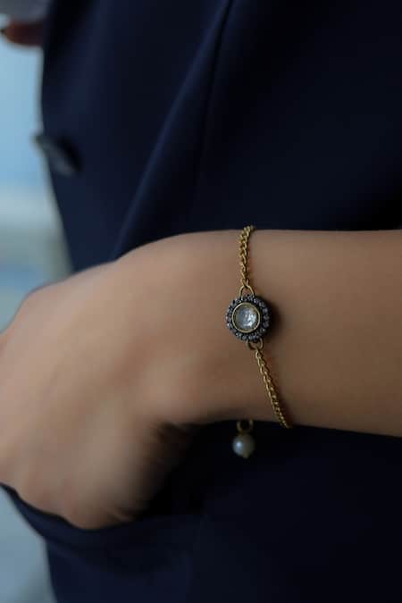 Do Taara Tinker Victorian Polki Embellished Bracelet 