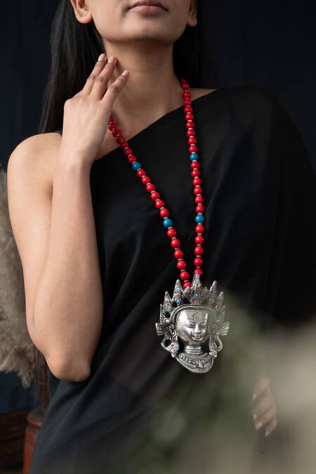 Buy_Do Taara_Red Buddha Carved Pendant Necklace _Online_at_Aza_Fashions