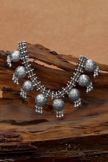 Shop_Sangeeta Boochra_Silver Plated Ghungroo Bead Geometric Carved Necklace _at_Aza_Fashions