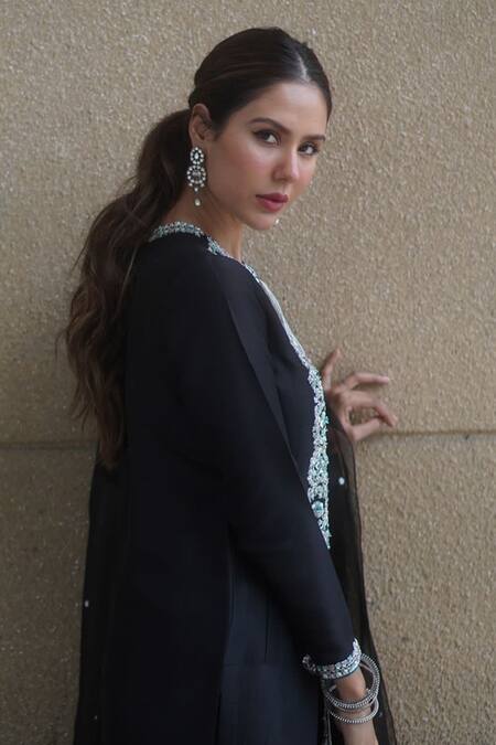 Shop Sangeeta Boochra Silver Plated Stones Studded Earrings Online at Aza Fashions Shop_Sangeeta Boochra_Silver Plated Stones Studded Earrings _Online_at_Aza_Fashions