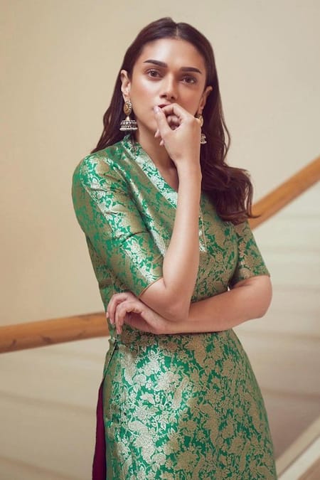 Buy_Sangeeta Boochra_Gold Plated Stones, Cut Work Two Toned Jhumkas _Online_at_Aza_Fashions