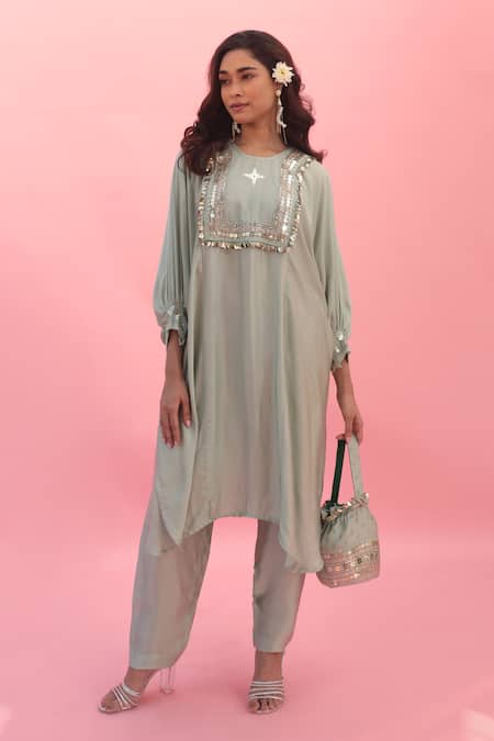 Buy Prahnaaya Pink Satin, Velour Lace, Sequins, Embroidery Round Neck Saba Kurta With Pant Online at Aza Fashions Buy_Prahnaaya_Pink Satin, Velour Lace, Sequins, Embroidery Round Neck Saba Kurta With Pant _Online_at_Aza_Fashions