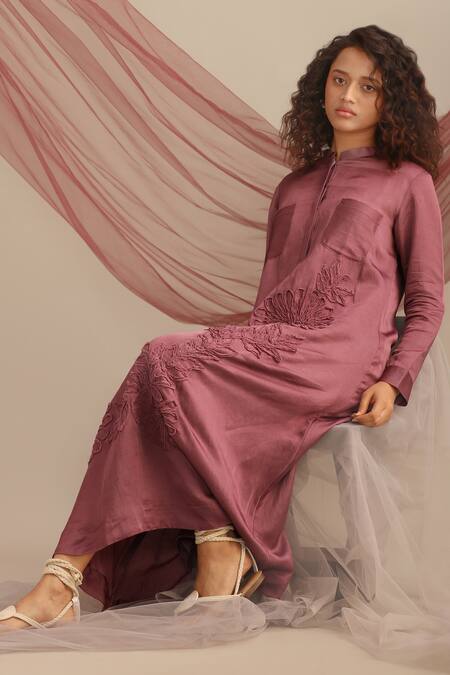 Myoho Purple Linen, Satin Embroidery, Applique Bandeau Neck Floral Hand Midi Dress Online at Aza Fashions Myoho_Purple Linen, Satin Embroidery, Applique Bandeau Neck Floral Hand Midi Dress _Online_at_Aza_Fashions