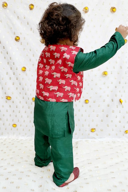 Shop Byb Premium Green Cotton Pearls Jaipuri Elephant Print Bundi Set at Aza Fashions Shop_Byb Premium_Green Cotton Pearls Jaipuri Elephant Print Bundi Set _at_Aza_Fashions