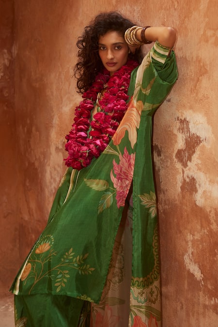 Shop_Paulmi And Harsh_Green Silk Embroidery Collared Floral Print Kurta And Pant Set _Online_at_Aza_Fashions