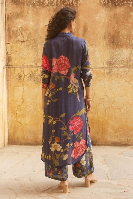 Paulmi And Harsh Floral Pattern Kurta & Pant Set 