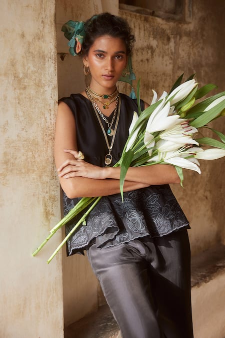 Buy_Paulmi And Harsh_Black Silk Organza Embroidery V-neck Tonal Cami Top With Trouser 