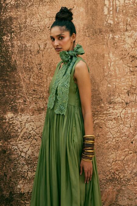 Shop_Paulmi And Harsh_Green Silk Organza Embroidery V-neck Floral Hem Pleated Maxi Dress _Online_at_Aza_Fashions
