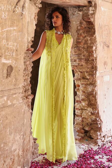 Buy Seema Thukral Green Georgette, Organza, Keva Resham Embroidered Jacket Pre-stitched Saree Set Buy_Seema Thukral_Green Georgette, Organza, Keva Resham Embroidered Jacket Pre-stitched Saree Set