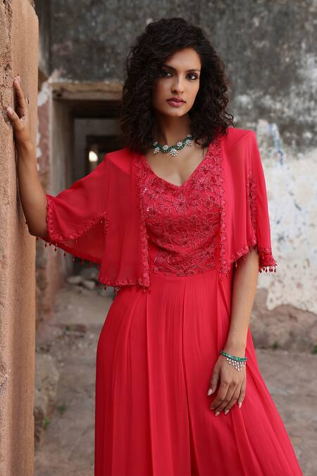 Seema Thukral Coral Georgette, Satin Embroidery V-neck Niyati Resham Jumpsuit at Aza Fashions Seema Thukral_Coral Georgette, Satin Embroidery V-neck Niyati Resham Jumpsuit _at_Aza_Fashions