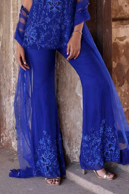 Shop Seema Thukral Blue Georgette, Net, Organza Pearls, Crystals, Adira Resham Kurta Pant Set Online at Aza Fashions Shop_Seema Thukral_Blue Georgette, Net, Organza Pearls, Crystals, Adira Resham Kurta Pant Set _Online_at_Aza_Fashions