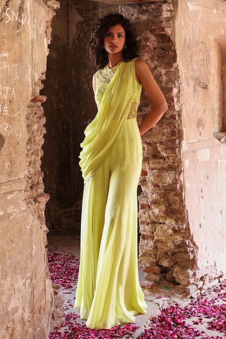 Seema Thukral Green Net, Organza, Georgette, Kirat Floral Embroidered Jumpsuit With Pallu Online at Aza Fashions Seema Thukral_Green Net, Organza, Georgette, Kirat Floral Embroidered Jumpsuit With Pallu _Online_at_Aza_Fashions