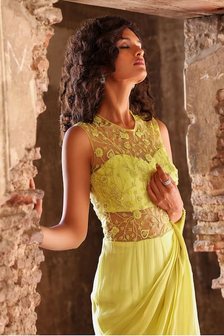 Seema Thukral Green Net, Organza, Georgette, Kirat Floral Embroidered Jumpsuit With Pallu at Aza Fashions Seema Thukral_Green Net, Organza, Georgette, Kirat Floral Embroidered Jumpsuit With Pallu _at_Aza_Fashions