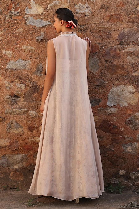 Seema Thukral Kaira Organza Embroidered Cape & Floral Print Lehenga Set 